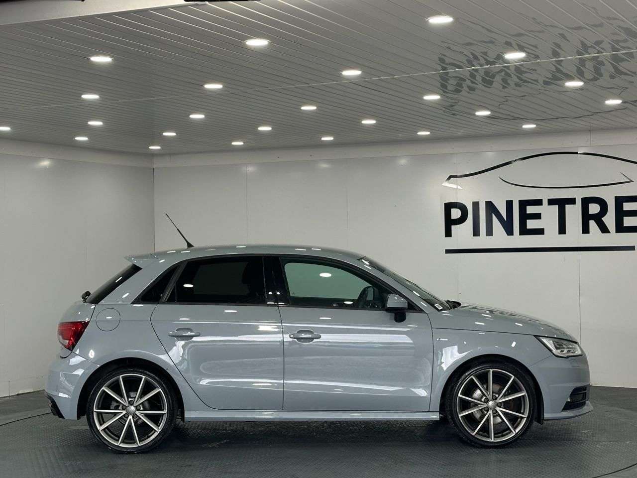 2018 AUDI A1 2018 AUDI A1