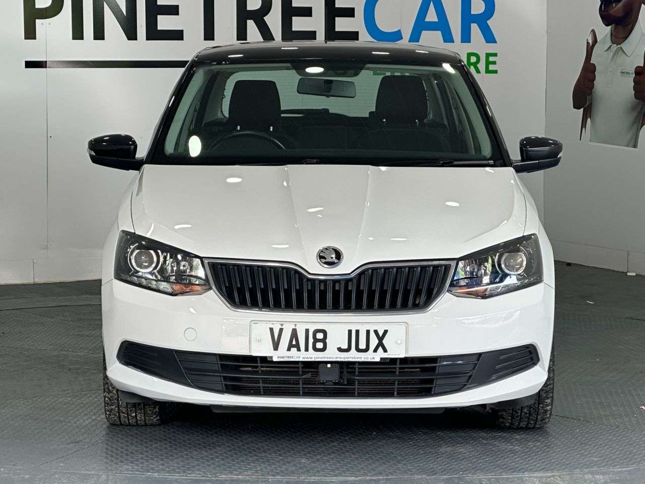 A 2018 SKODA FABIA 1.0 TSI Colour Edition Hatchback 5dr Petrol Manual Euro 6 (s/s) (95 ps) A 2018 SKODA FABIA 1.0 TSI Colour Edition Hatchback 5dr Petrol Manual Euro 6 (s/s) (95 ps)