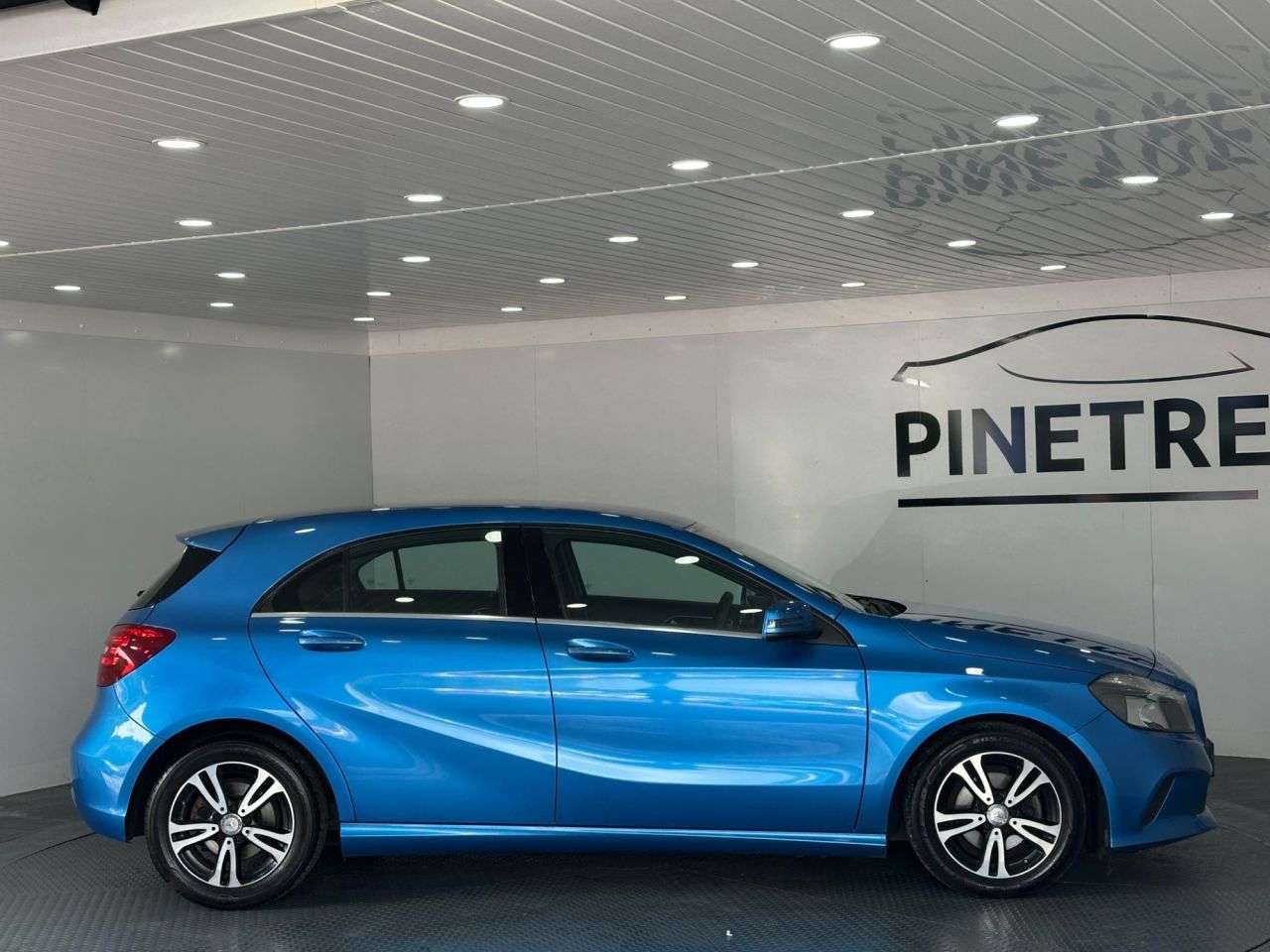 2016 MERCEDES-BENZ A-CLASS 2016 MERCEDES-BENZ A-CLASS