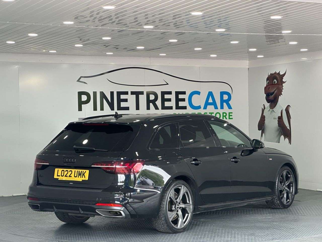 2022 AUDI A4 AVANT 2022 AUDI A4 AVANT