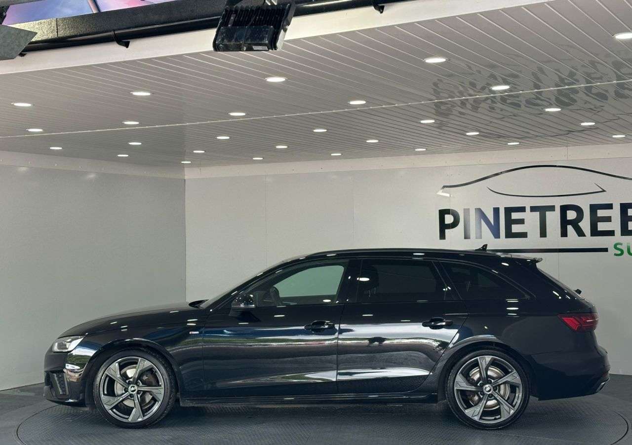 2022 AUDI A4 AVANT 2022 AUDI A4 AVANT