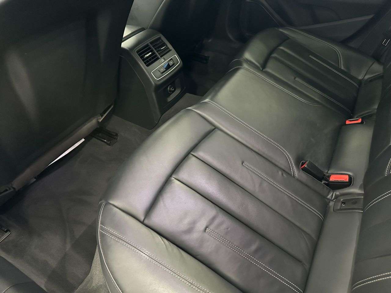 2022 AUDI A4 AVANT 2022 AUDI A4 AVANT