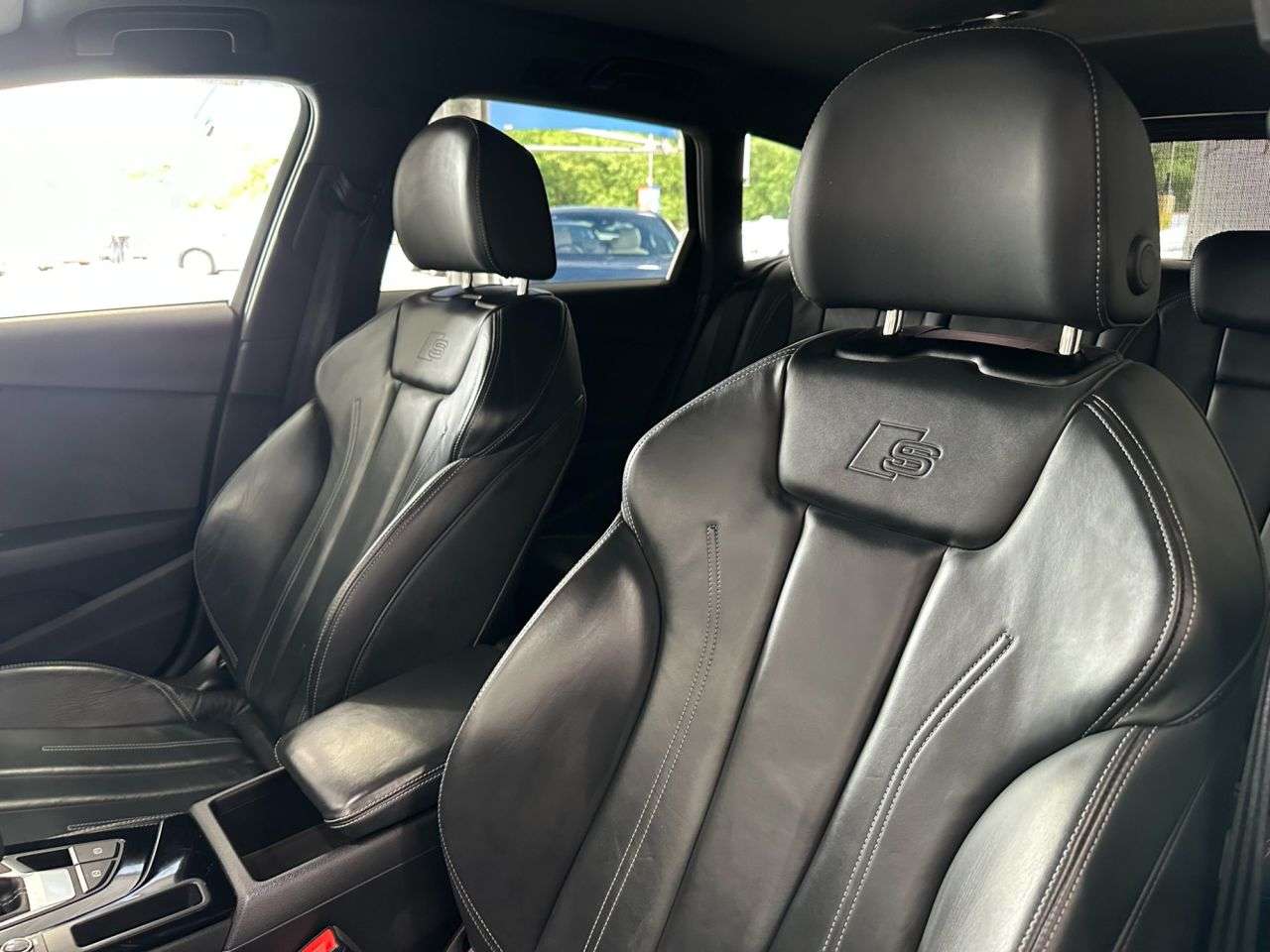 2022 AUDI A4 AVANT 2022 AUDI A4 AVANT