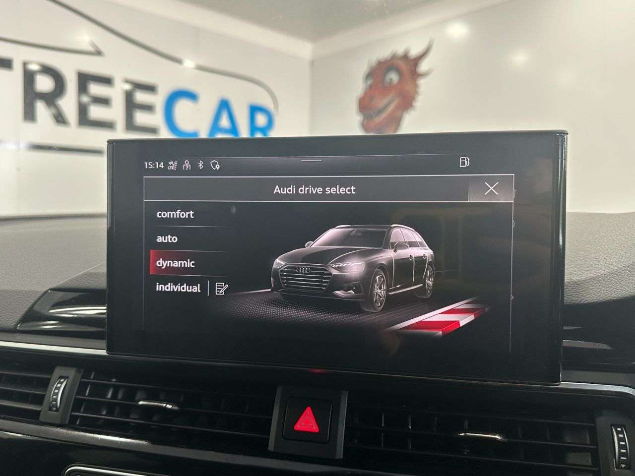 2022 AUDI A4 AVANT 2022 AUDI A4 AVANT