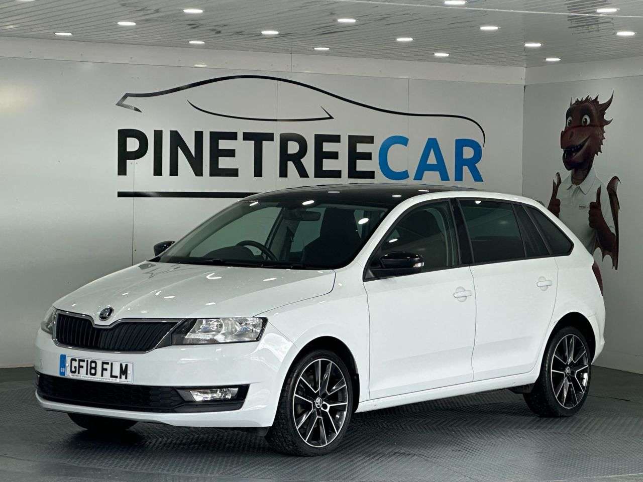 A 2018 SKODA RAPID SPACEBACK 1.0 TSI SE Sport Hatchback 5dr Petrol Manual Euro 6 (s/s) (110 ps) A 2018 SKODA RAPID SPACEBACK 1.0 TSI SE Sport Hatchback 5dr Petrol Manual Euro 6 (s/s) (110 ps)