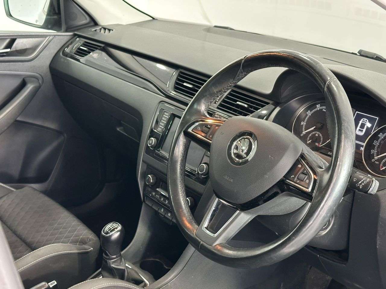 2018 SKODA RAPID SPACEBACK 2018 SKODA RAPID SPACEBACK