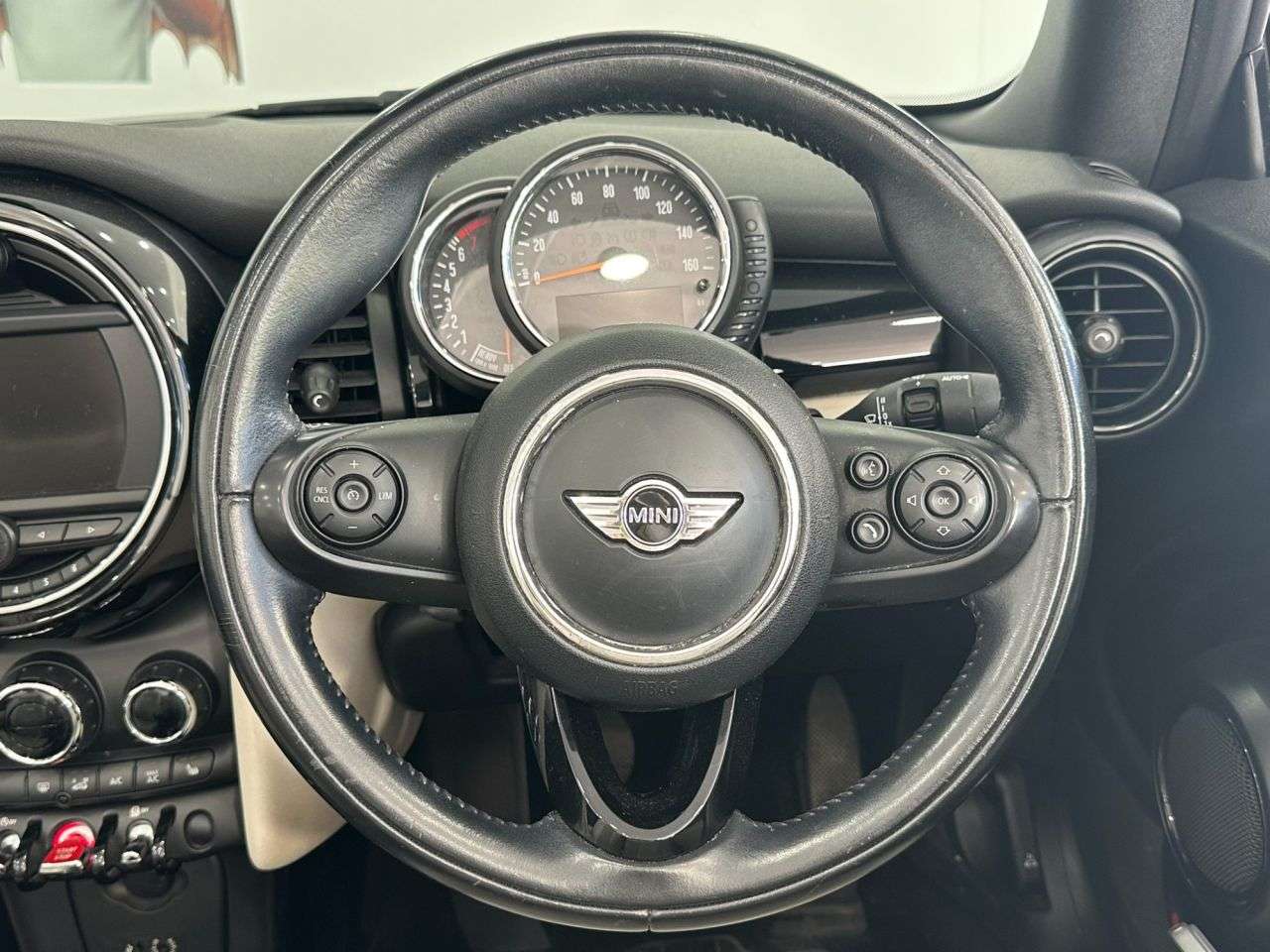 2016 MINI CONVERTIBLE 2016 MINI CONVERTIBLE