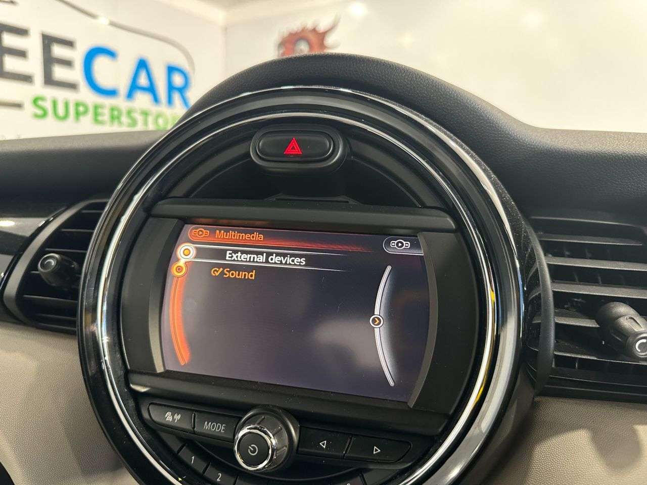 2016 MINI CONVERTIBLE 2016 MINI CONVERTIBLE