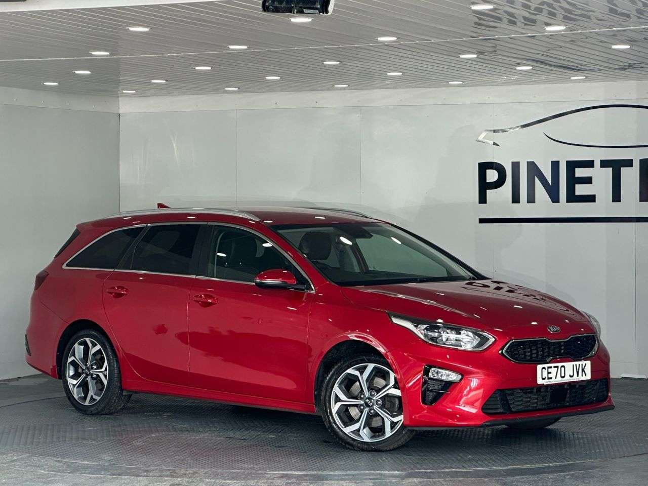 A 2020 KIA CEED 1.4 T-GDi 3 Sportswagon 5dr Petrol Manual Euro 6 (s/s) (138 bhp) A 2020 KIA CEED 1.4 T-GDi 3 Sportswagon 5dr Petrol Manual Euro 6 (s/s) (138 bhp)