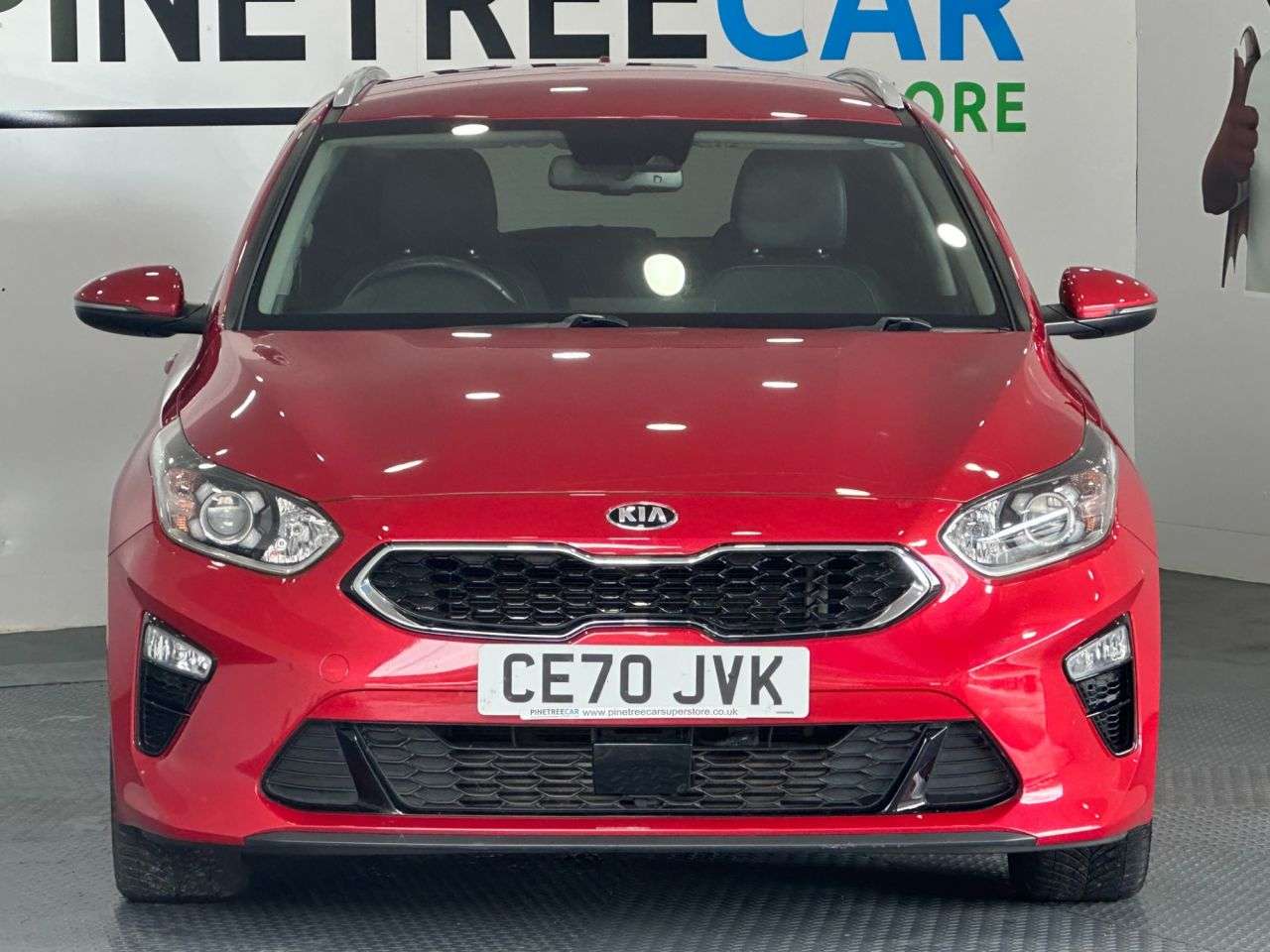 A 2020 KIA CEED 1.4 T-GDi 3 Sportswagon 5dr Petrol Manual Euro 6 (s/s) (138 bhp) A 2020 KIA CEED 1.4 T-GDi 3 Sportswagon 5dr Petrol Manual Euro 6 (s/s) (138 bhp)