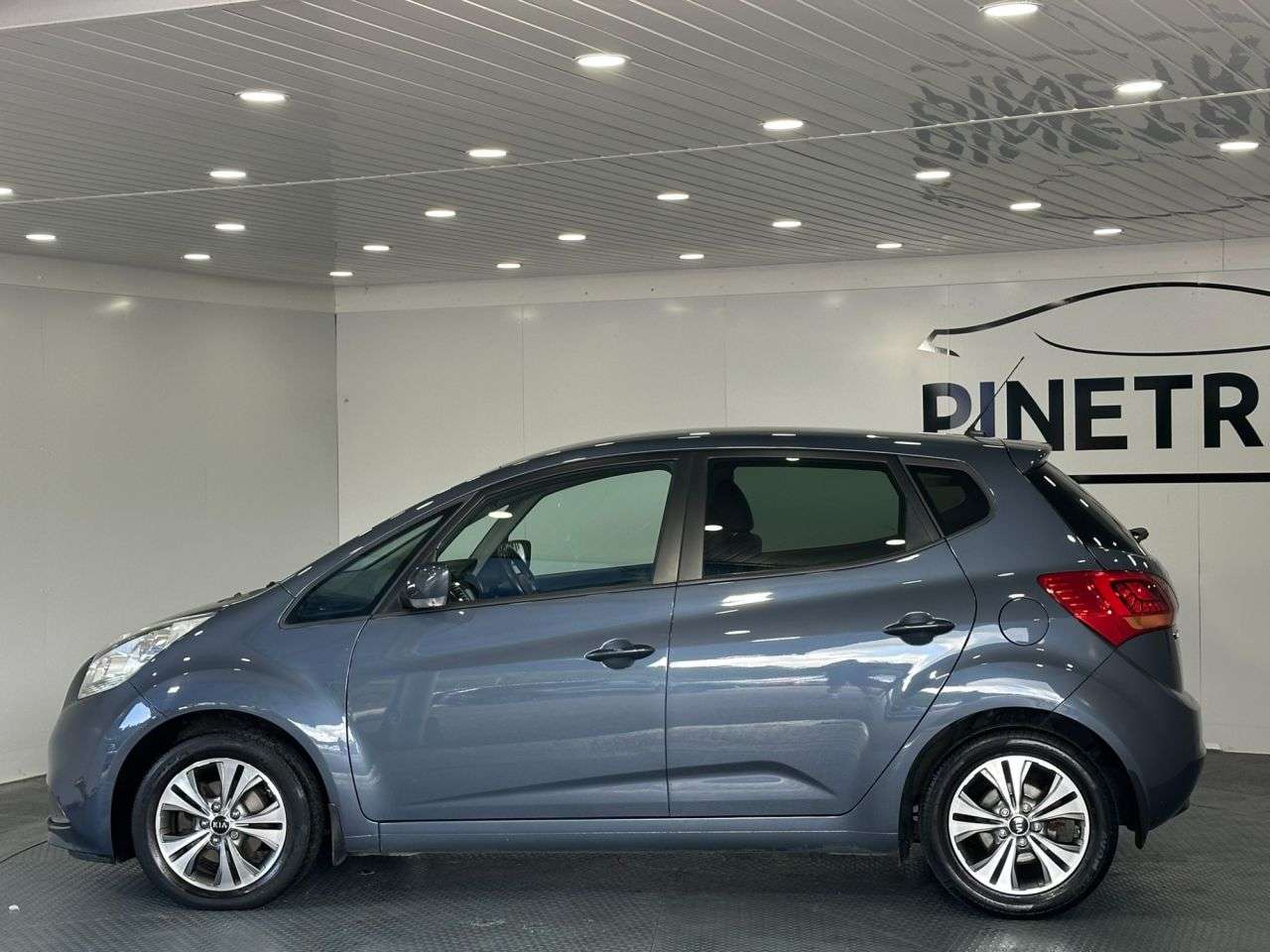 2016 KIA VENGA 2016 KIA VENGA