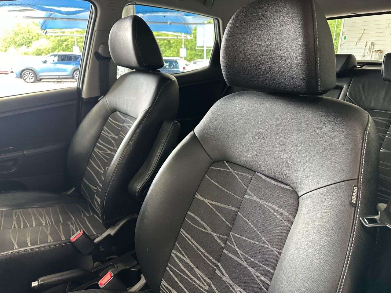 2016 KIA VENGA 2016 KIA VENGA