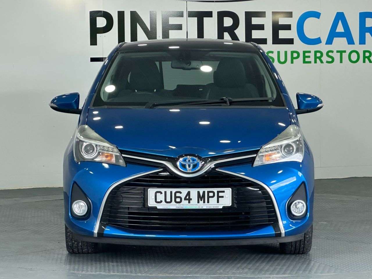 A 2014 TOYOTA YARIS 1.5 VVT-h Excel Hatchback 5dr Petrol Hybrid E-CVT Euro 6 (15in Alloy) (101 A 2014 TOYOTA YARIS 1.5 VVT-h Excel Hatchback 5dr Petrol Hybrid E-CVT Euro 6 (15in Alloy) (101