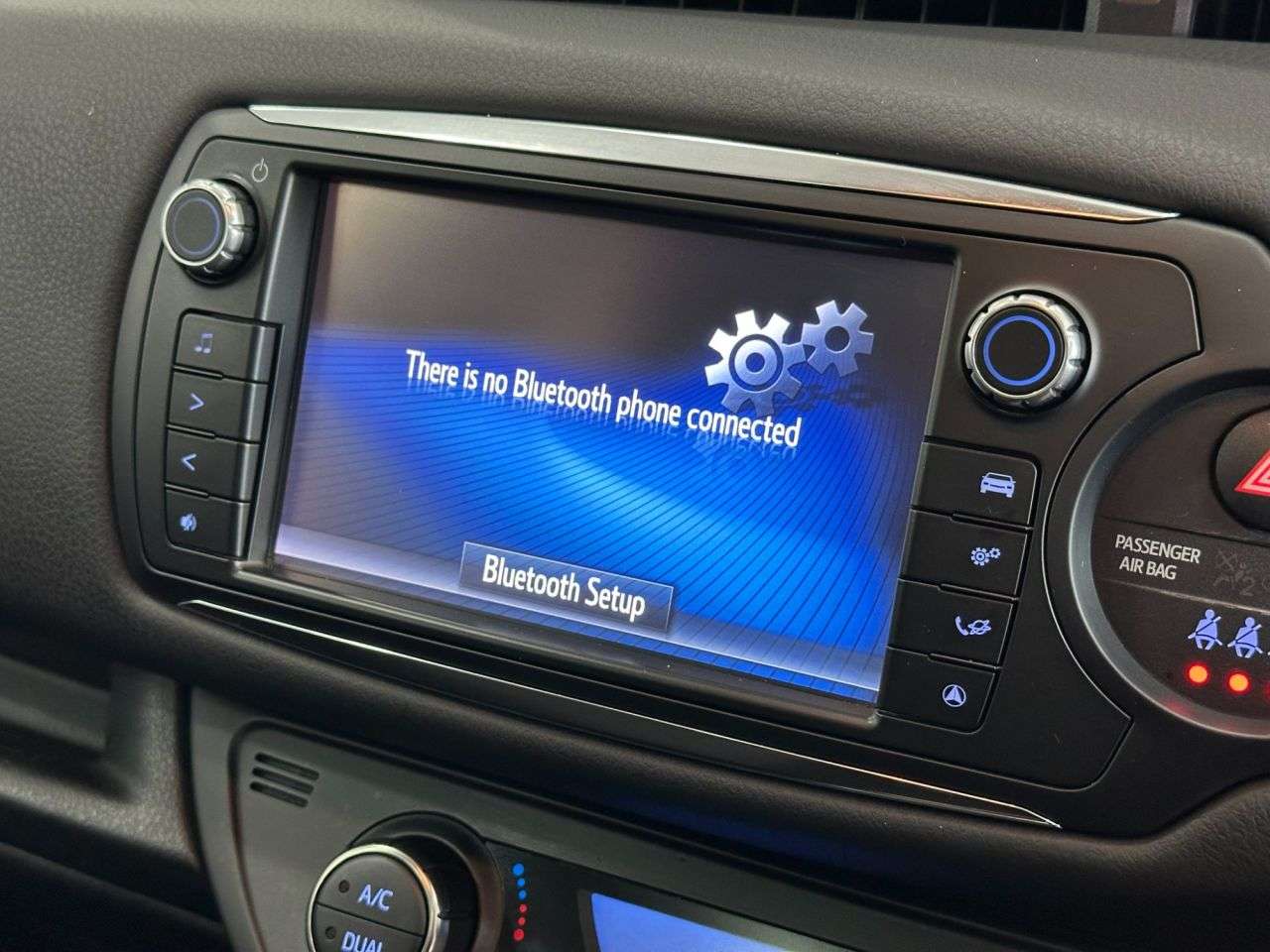 2014 TOYOTA YARIS 2014 TOYOTA YARIS
