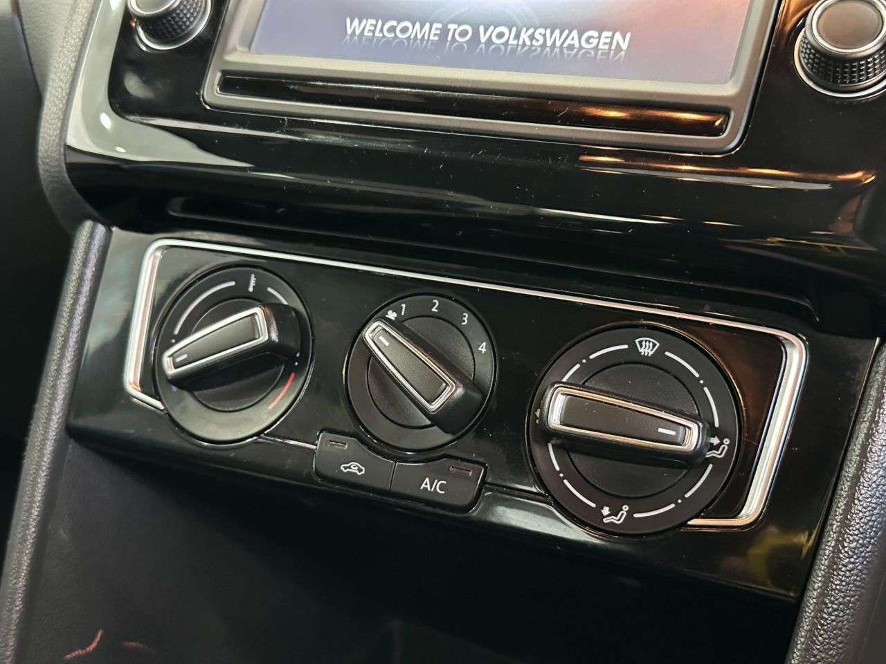 2016 VOLKSWAGEN POLO 2016 VOLKSWAGEN POLO