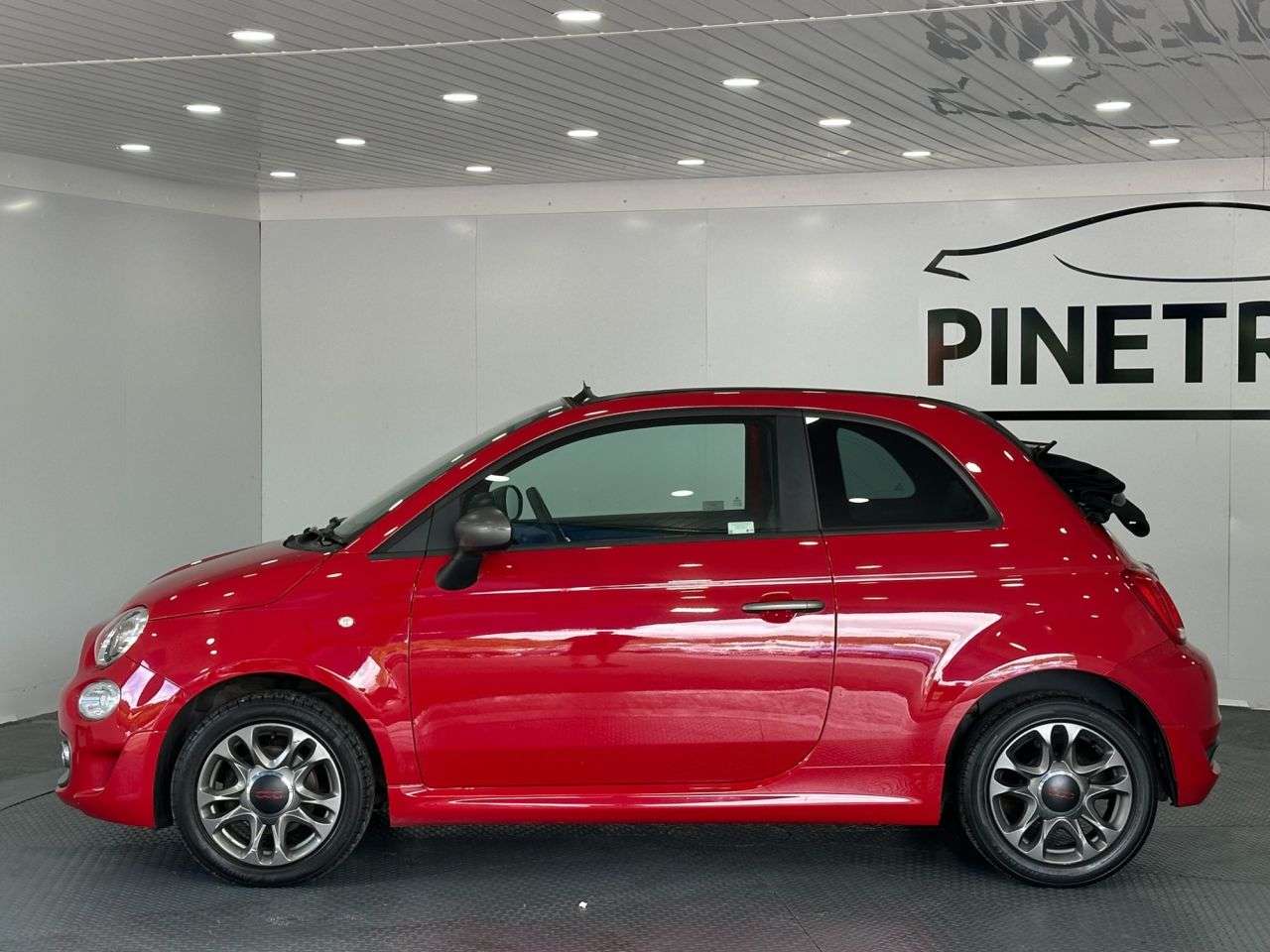 2018 FIAT 500C 2018 FIAT 500C