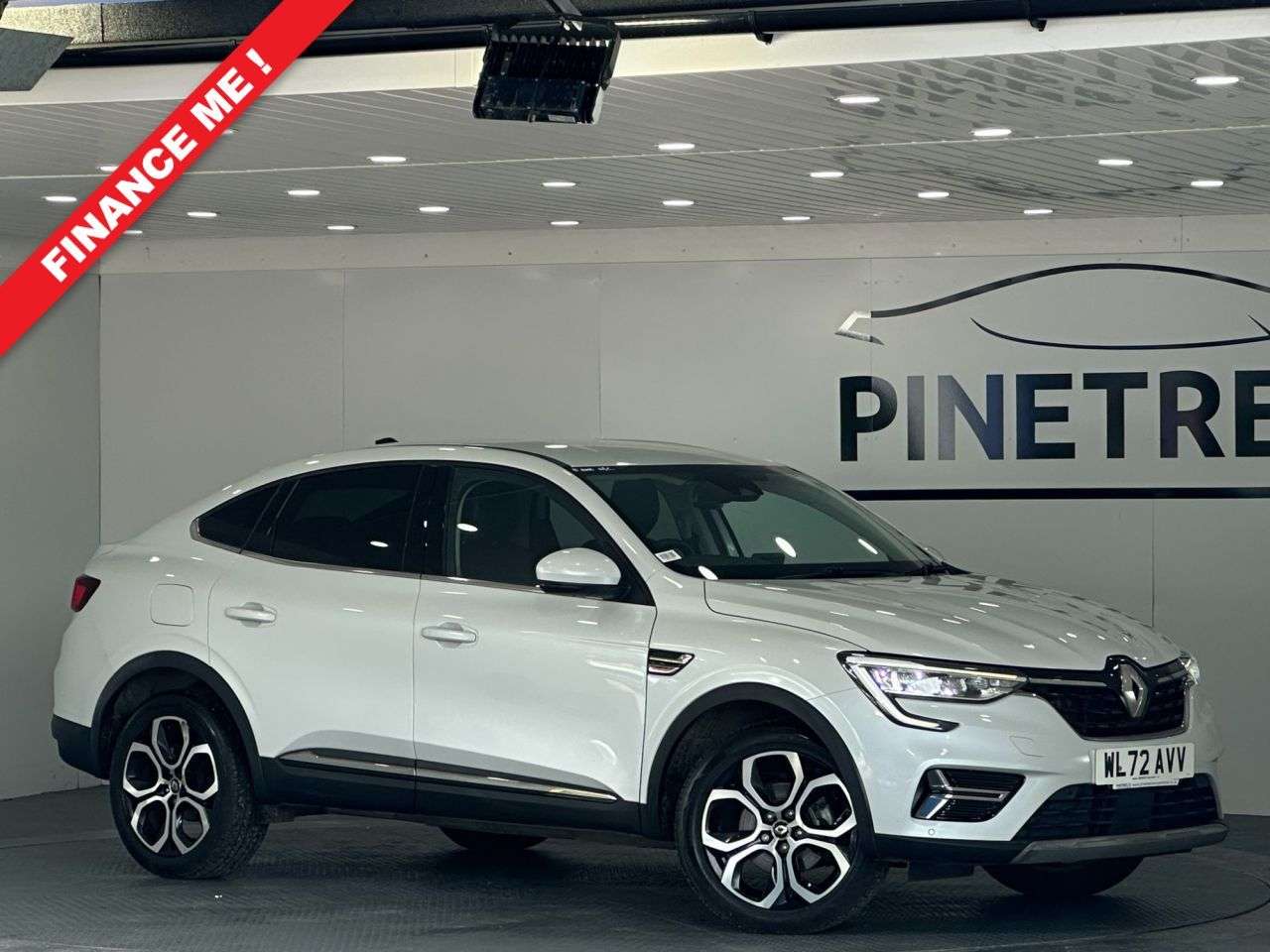 A 2022 RENAULT ARKANA 1.6 E-TECH S Edition SUV 5dr Petrol Hybrid Auto 2WD Euro 6 (s/s) (145 bhp) A 2022 RENAULT ARKANA 1.6 E-TECH S Edition SUV 5dr Petrol Hybrid Auto 2WD Euro 6 (s/s) (145 bhp)