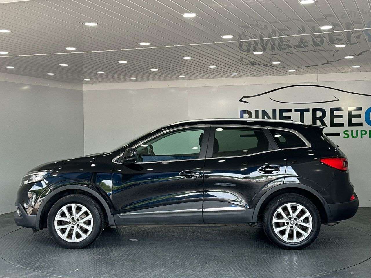 2017 RENAULT KADJAR 2017 RENAULT KADJAR