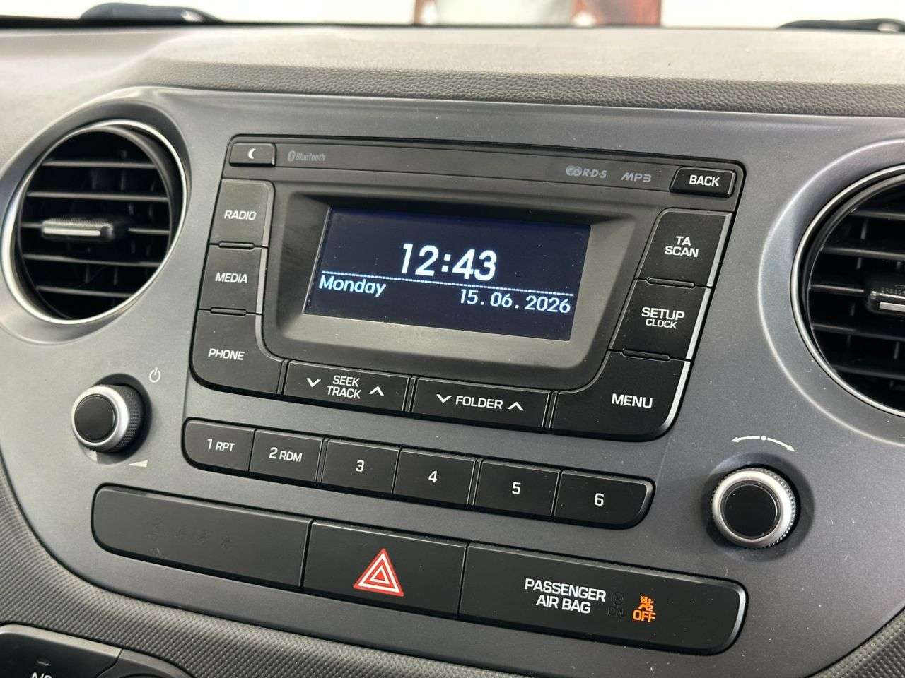 2017 HYUNDAI I10 2017 HYUNDAI I10