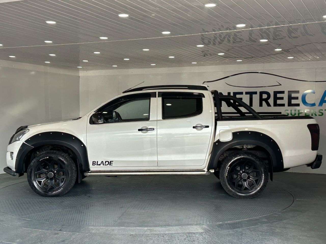 2017 ISUZU D-MAX 2017 ISUZU D-MAX
