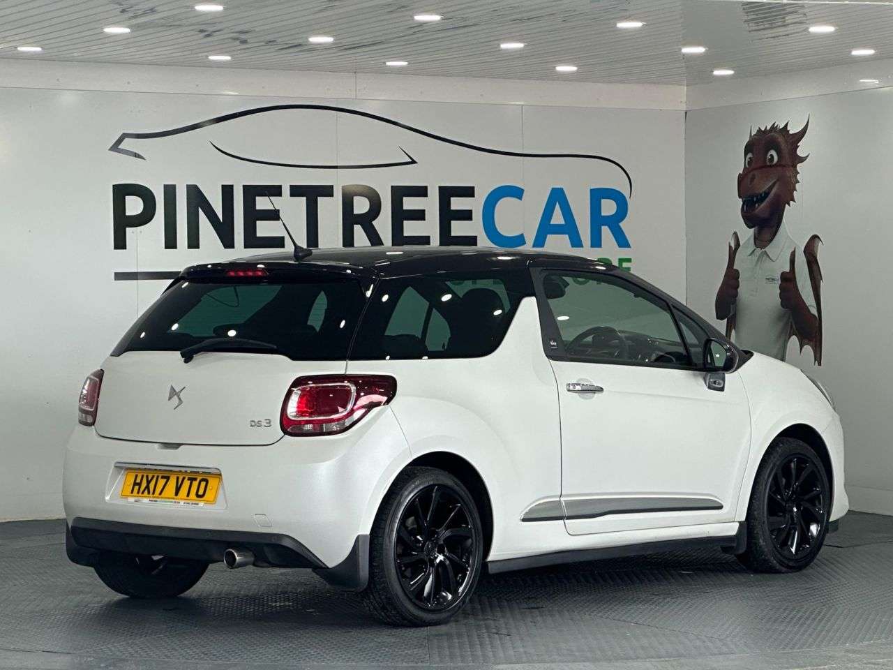 2017 DS AUTOMOBILES DS 3 2017 DS AUTOMOBILES DS 3