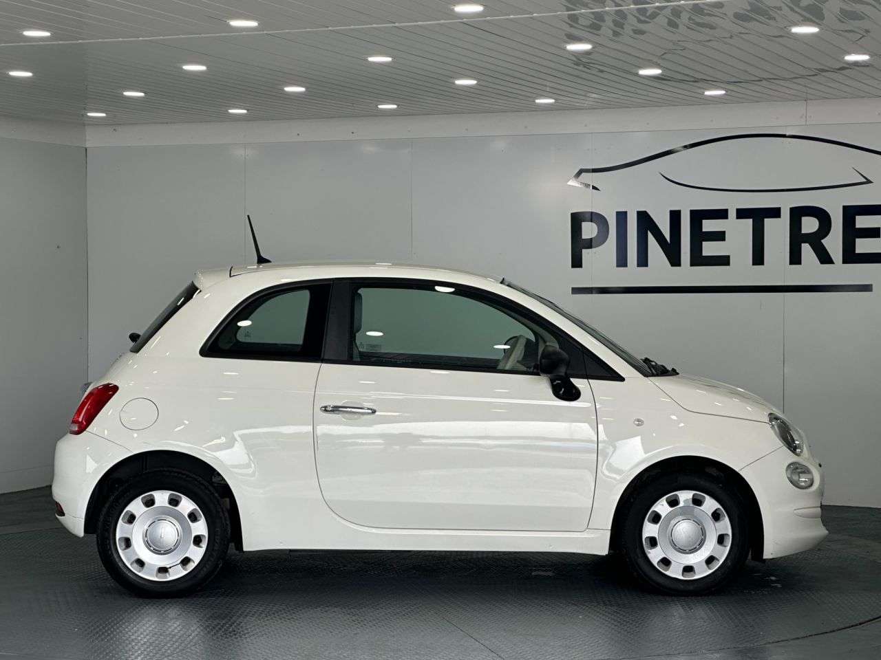 2016 FIAT 500 2016 FIAT 500