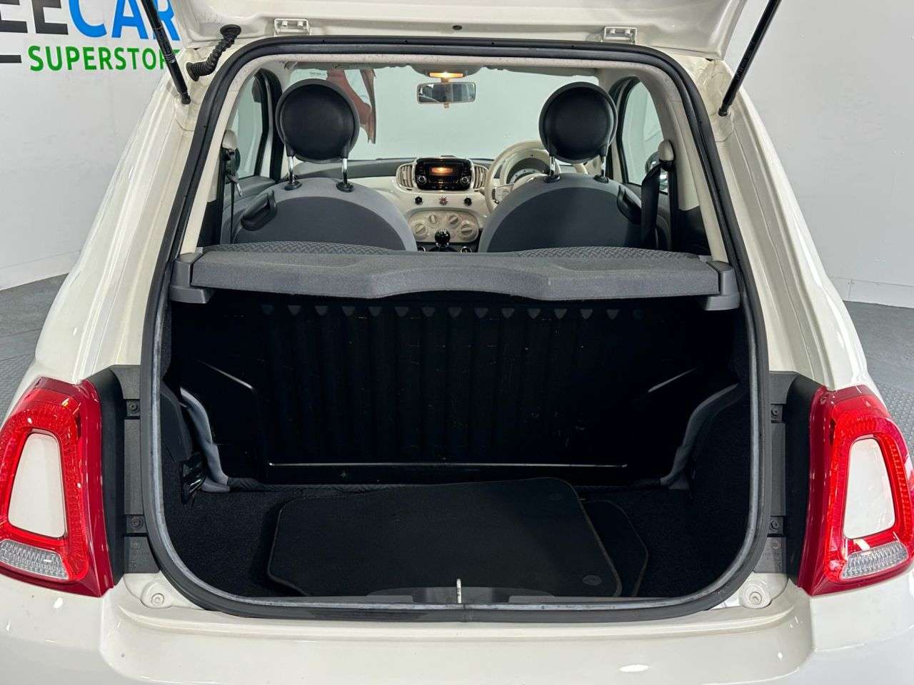 2016 FIAT 500 2016 FIAT 500