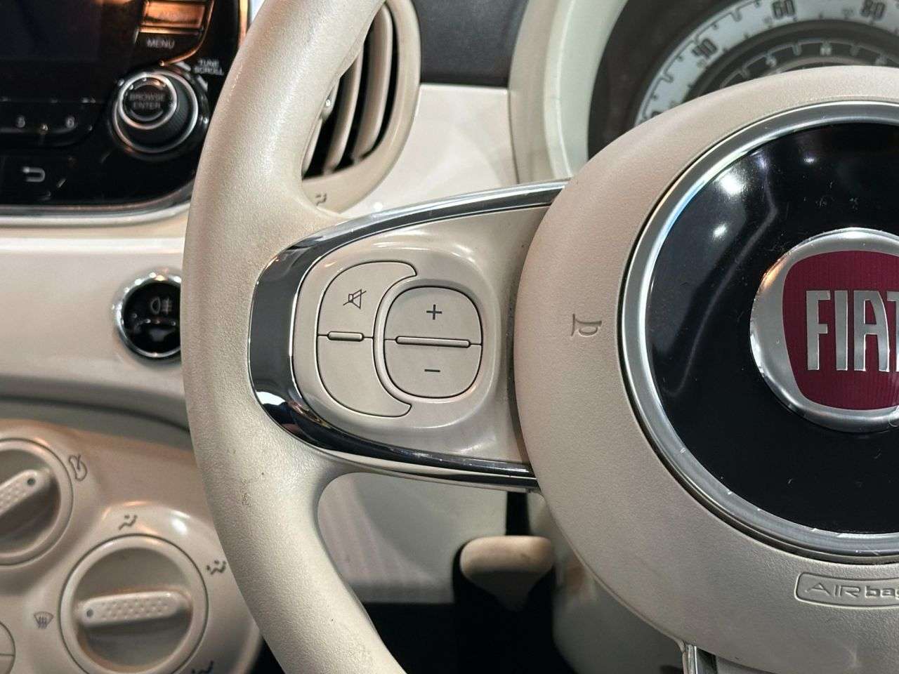 2016 FIAT 500 2016 FIAT 500