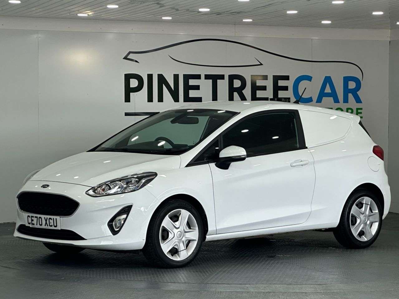 A 2020 FORD FIESTA VAN 1.0 EcoBoost Car Derived Van 3dr Petrol Manual Euro 6 (s/s) (95 ps) A 2020 FORD FIESTA VAN 1.0 EcoBoost Car Derived Van 3dr Petrol Manual Euro 6 (s/s) (95 ps)