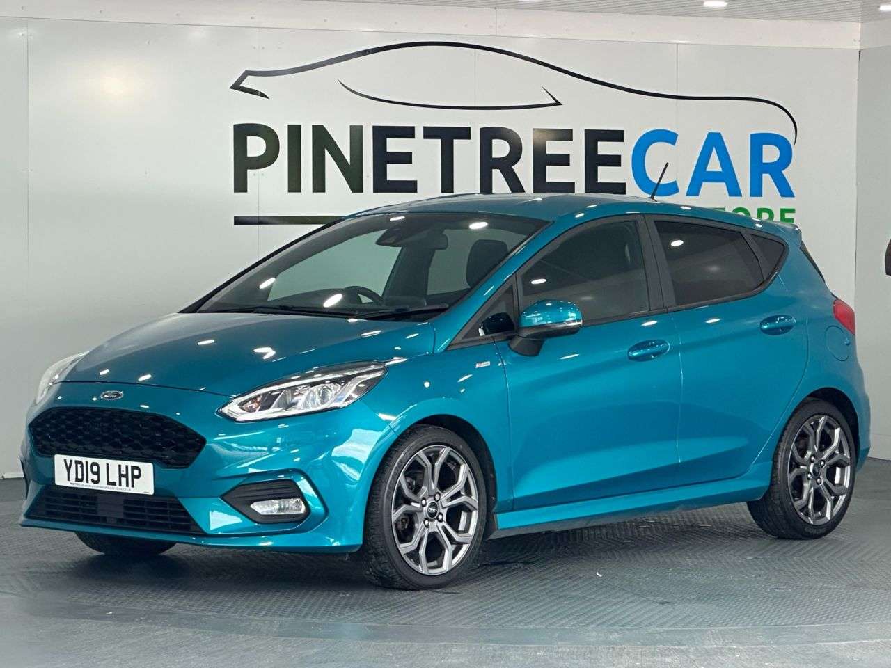 A 2019 FORD FIESTA 1.0T EcoBoost GPF ST-Line Hatchback 5dr Petrol Manual Euro 6 (s/s) (125 ps) A 2019 FORD FIESTA 1.0T EcoBoost GPF ST-Line Hatchback 5dr Petrol Manual Euro 6 (s/s) (125 ps)