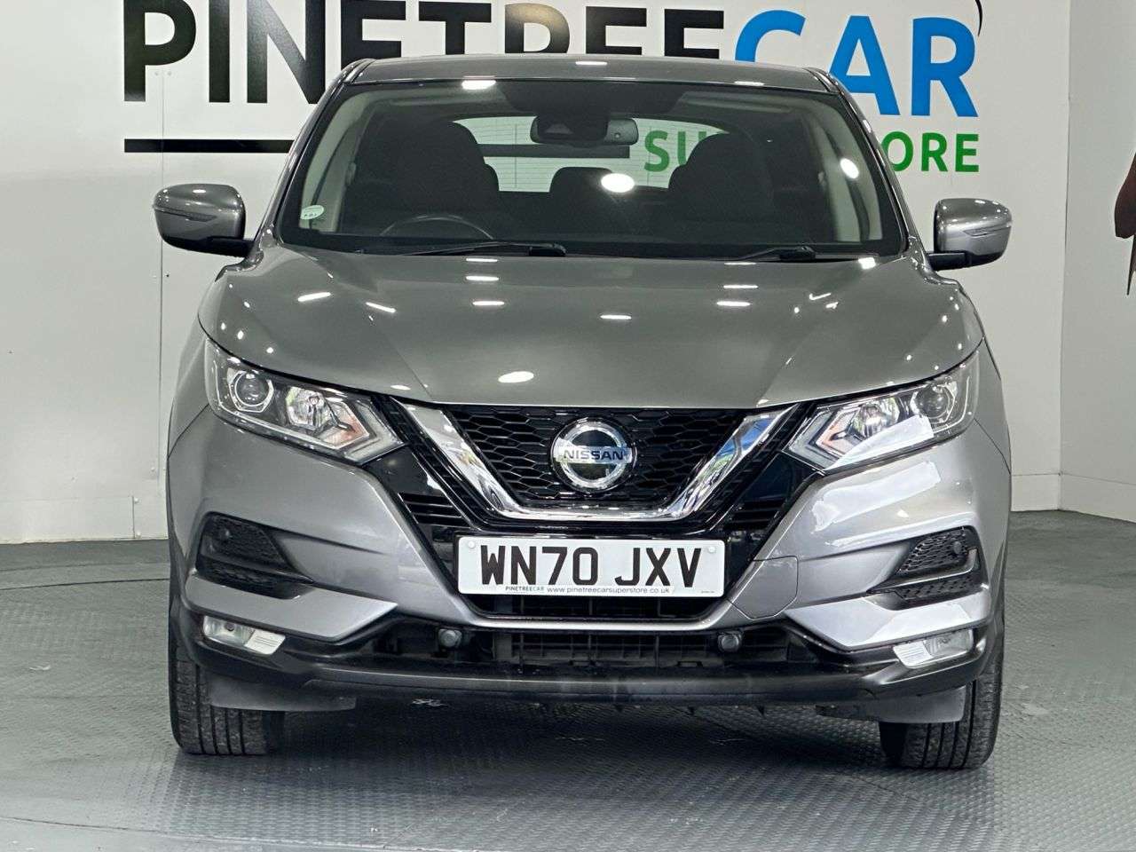 A 2020 NISSAN QASHQAI 1.3 DIG-T Acenta Premium SUV 5dr Petrol DCT Auto Euro 6 (s/s) (160 ps) A 2020 NISSAN QASHQAI 1.3 DIG-T Acenta Premium SUV 5dr Petrol DCT Auto Euro 6 (s/s) (160 ps)
