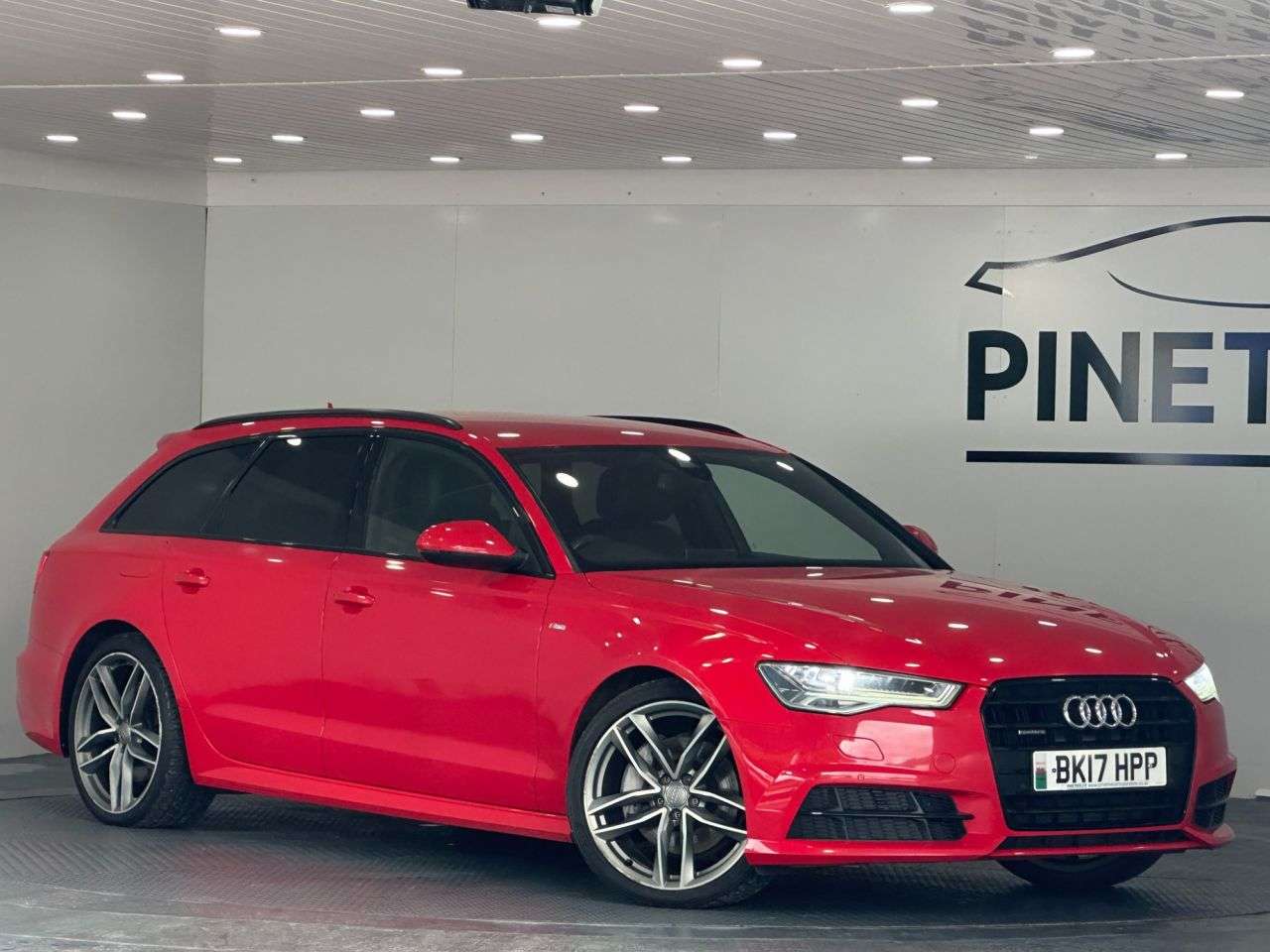 A 2017 AUDI A6 AVANT 3.0 TDI V6 Black Edition Estate 5dr Diesel S Tronic quattro Euro 6 (s/s) (2 A 2017 AUDI A6 AVANT 3.0 TDI V6 Black Edition Estate 5dr Diesel S Tronic quattro Euro 6 (s/s) (2