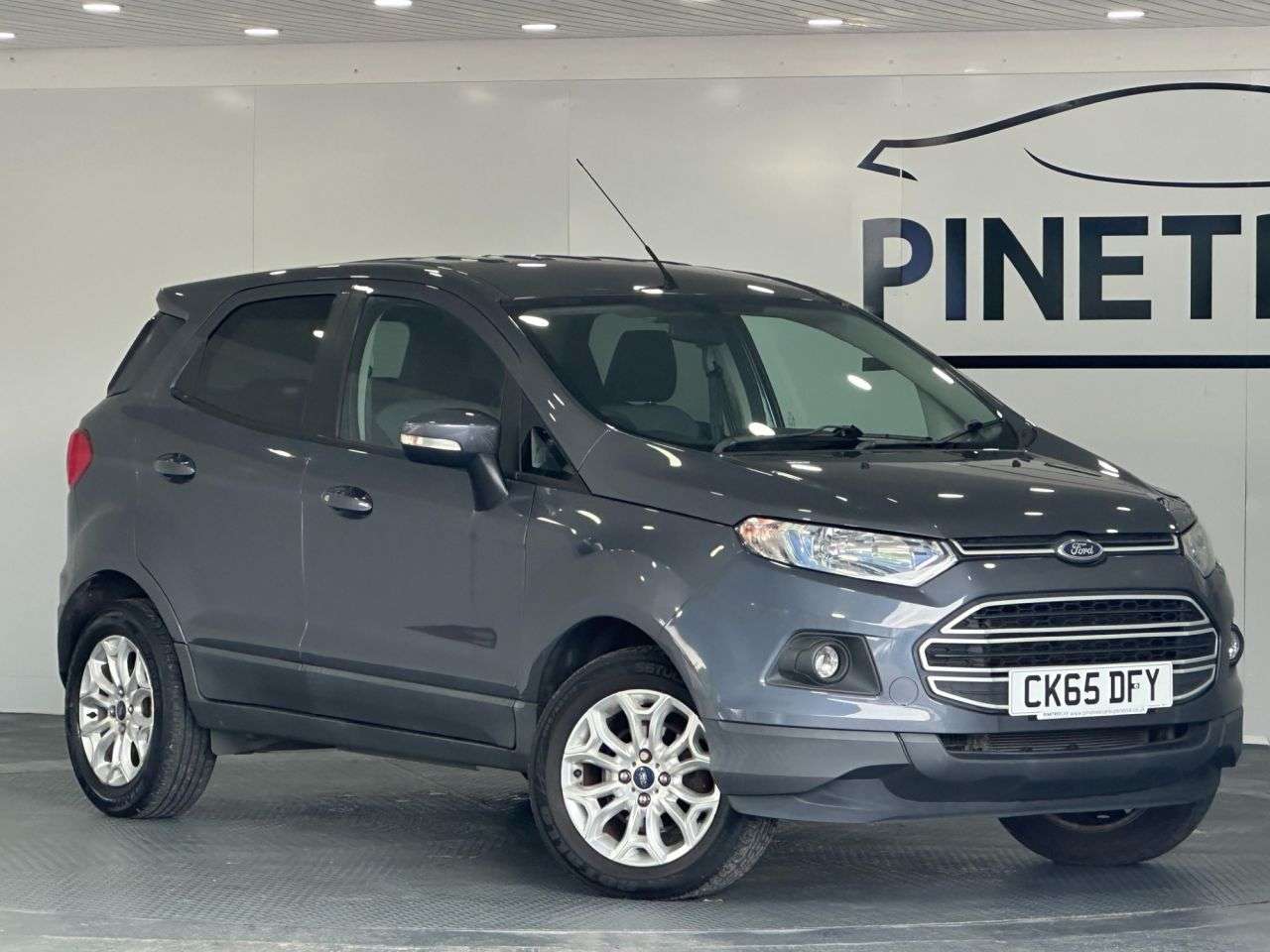 A 2015 FORD ECOSPORT 1.0T EcoBoost Zetec SUV 5dr Petrol Manual 2WD Euro 6 (s/s) (125 ps) A 2015 FORD ECOSPORT 1.0T EcoBoost Zetec SUV 5dr Petrol Manual 2WD Euro 6 (s/s) (125 ps)