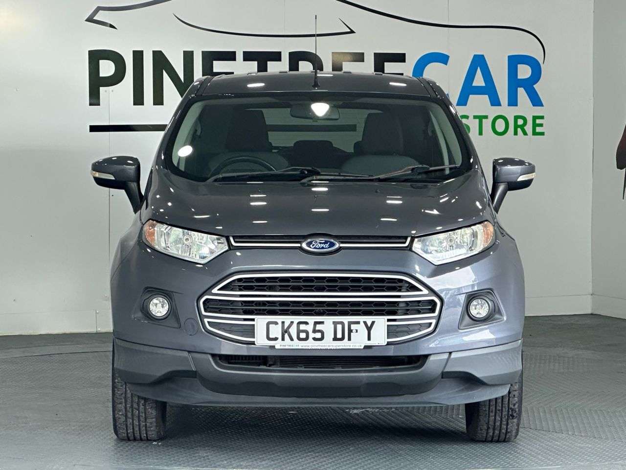 A 2015 FORD ECOSPORT 1.0T EcoBoost Zetec SUV 5dr Petrol Manual 2WD Euro 6 (s/s) (125 ps) A 2015 FORD ECOSPORT 1.0T EcoBoost Zetec SUV 5dr Petrol Manual 2WD Euro 6 (s/s) (125 ps)