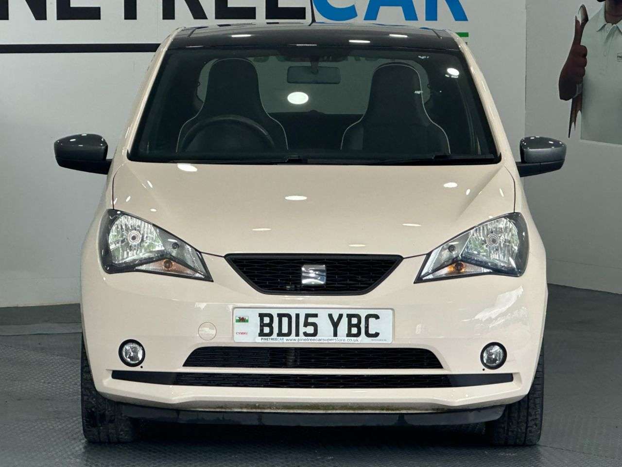 A 2015 SEAT MII 1.0 12v by MANGO Hatchback 3dr Petrol Manual Euro 5 (75 ps) A 2015 SEAT MII 1.0 12v by MANGO Hatchback 3dr Petrol Manual Euro 5 (75 ps)