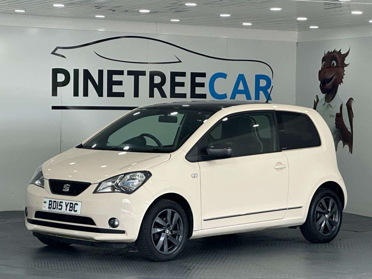 A 2015 SEAT MII 1.0 12v by MANGO Hatchback 3dr Petrol Manual Euro 5 (75 ps) A 2015 SEAT MII 1.0 12v by MANGO Hatchback 3dr Petrol Manual Euro 5 (75 ps)
