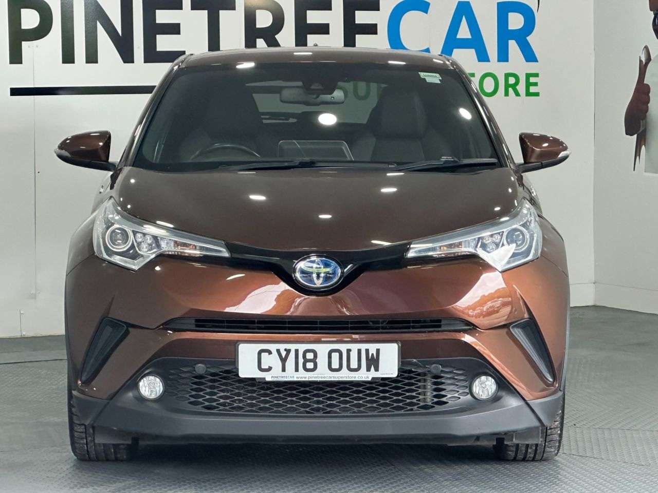 A 2018 TOYOTA C-HR 1.8 VVT-h Excel SUV 5dr Petrol Hybrid CVT Euro 6 (s/s) (122 ps) A 2018 TOYOTA C-HR 1.8 VVT-h Excel SUV 5dr Petrol Hybrid CVT Euro 6 (s/s) (122 ps)
