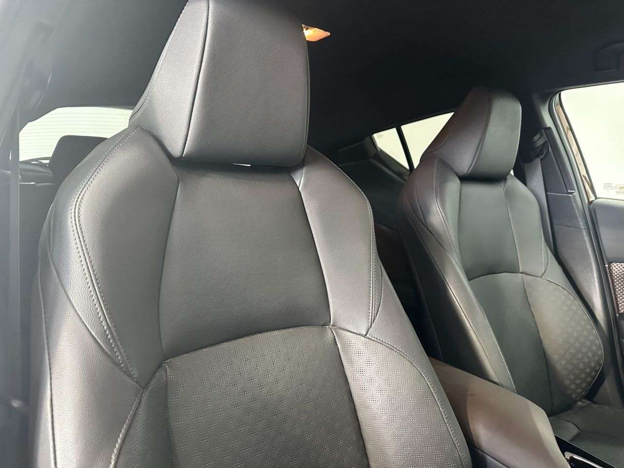 2018 TOYOTA C-HR 2018 TOYOTA C-HR
