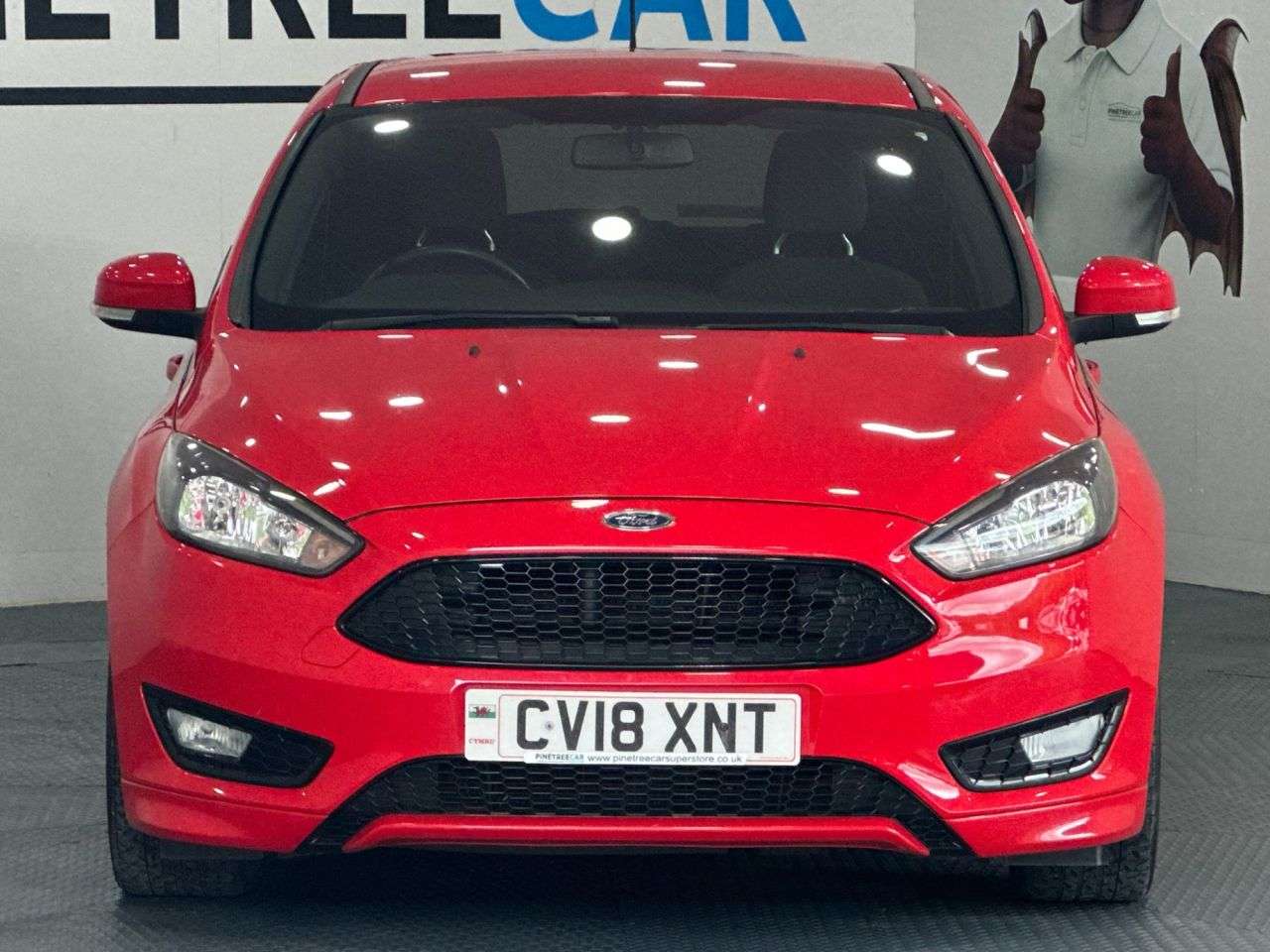 A 2018 FORD FOCUS 1.5T EcoBoost ST-Line Hatchback 5dr Petrol Manual Euro 6 (s/s) (150 ps) A 2018 FORD FOCUS 1.5T EcoBoost ST-Line Hatchback 5dr Petrol Manual Euro 6 (s/s) (150 ps)