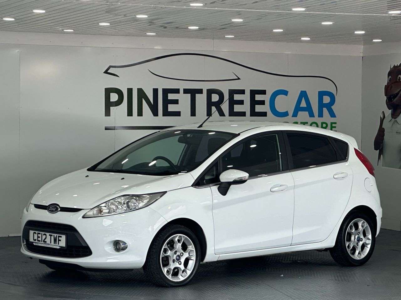 A 2012 FORD FIESTA 1.25 Zetec Hatchback 5dr Petrol Manual (129 g/km, 81 bhp) A 2012 FORD FIESTA 1.25 Zetec Hatchback 5dr Petrol Manual (129 g/km, 81 bhp)