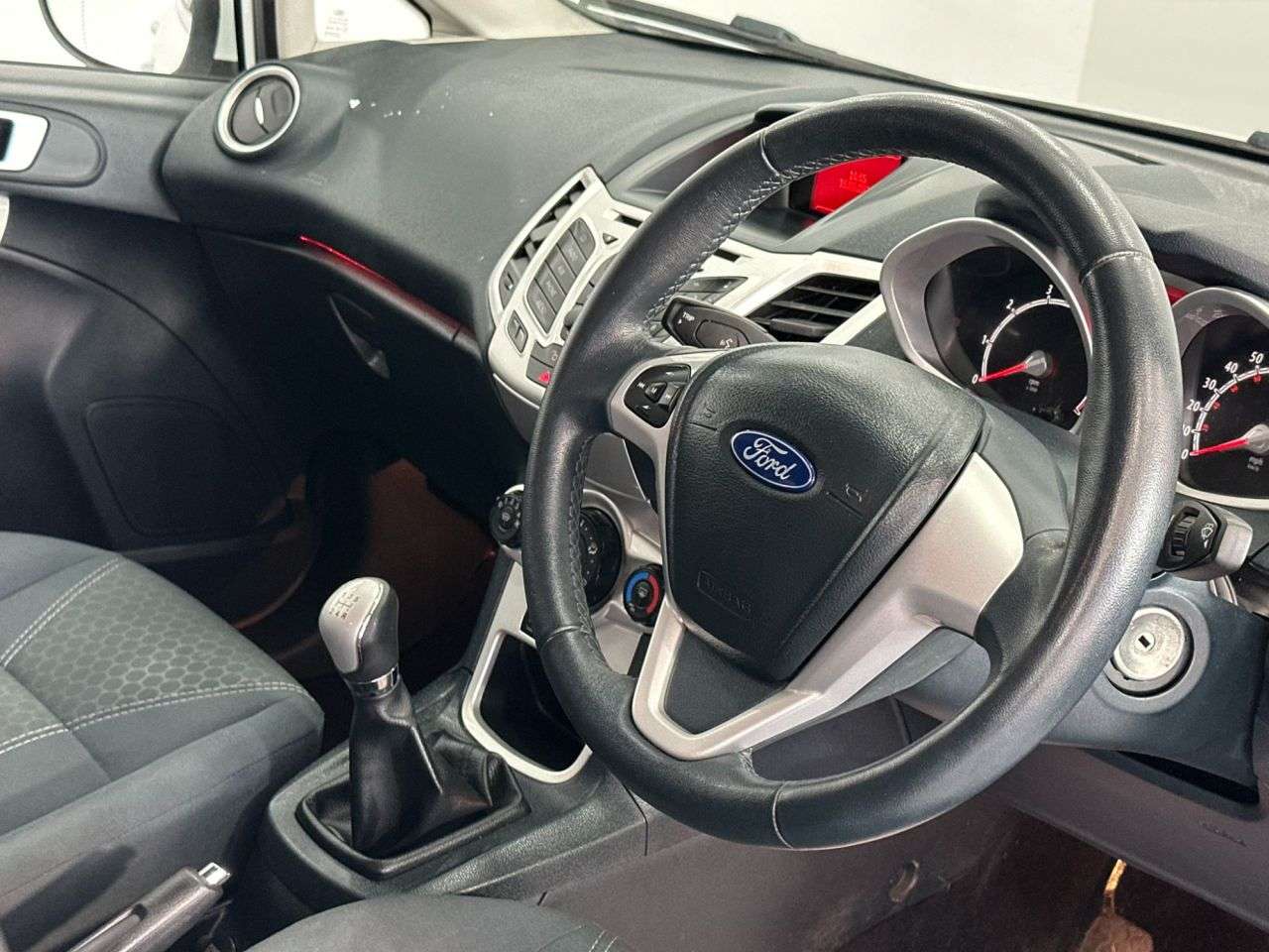 2012 FORD FIESTA 2012 FORD FIESTA
