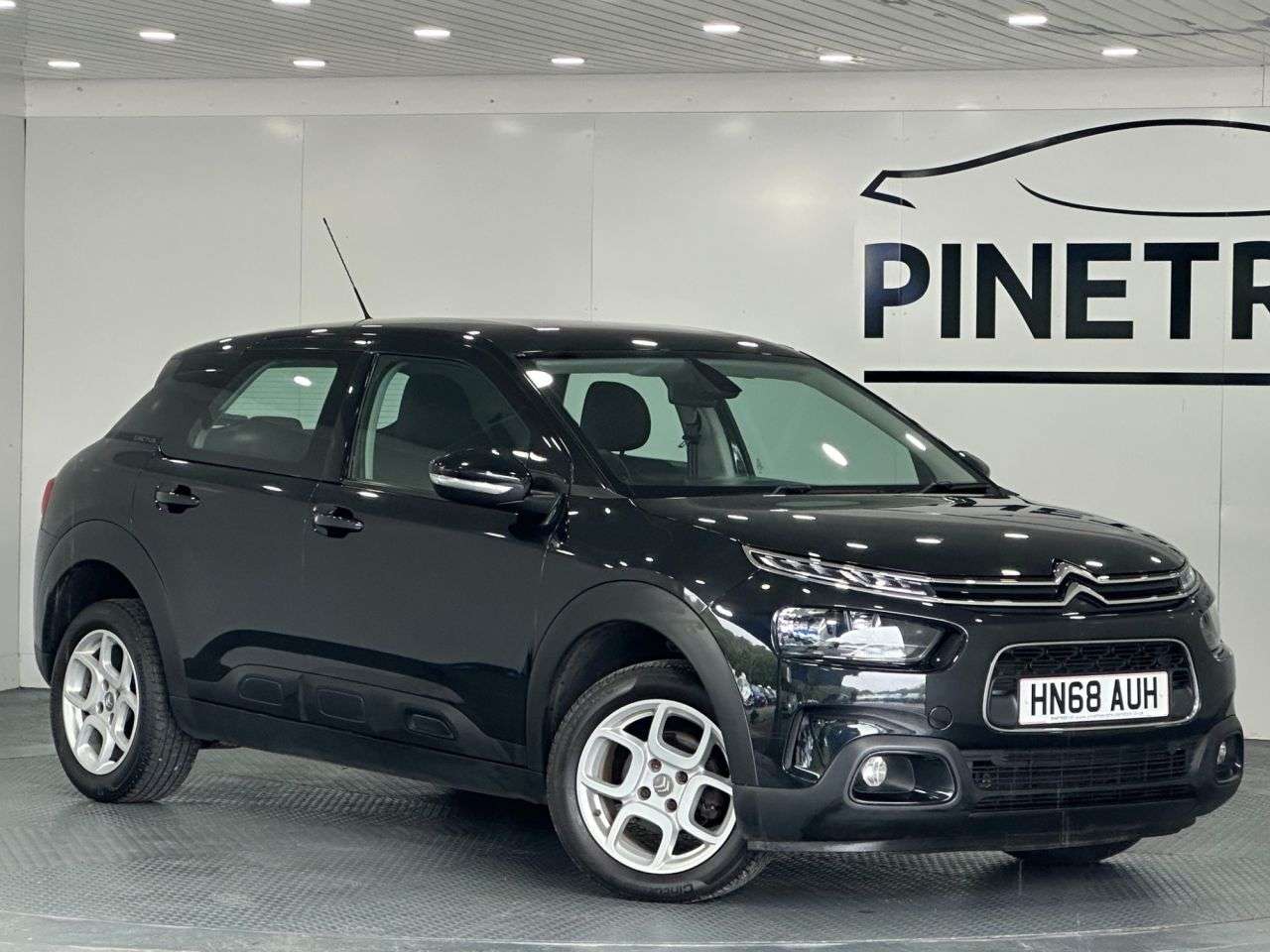 A 2018 CITROEN C4 CACTUS 1.2 PureTech GPF Feel Hatchback 5dr Petrol Manual Euro 6 (s/s) (110 ps) A 2018 CITROEN C4 CACTUS 1.2 PureTech GPF Feel Hatchback 5dr Petrol Manual Euro 6 (s/s) (110 ps)