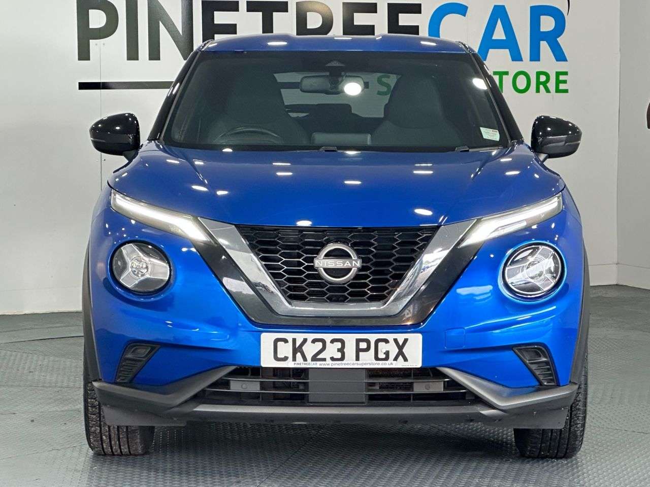 A 2023 NISSAN JUKE 1.0 DIG-T N-Connecta SUV 5dr Petrol Manual Euro 6 (s/s) (114 ps) A 2023 NISSAN JUKE 1.0 DIG-T N-Connecta SUV 5dr Petrol Manual Euro 6 (s/s) (114 ps)