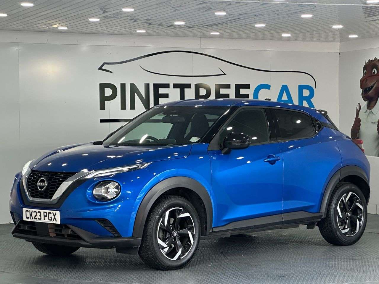A 2023 NISSAN JUKE 1.0 DIG-T N-Connecta SUV 5dr Petrol Manual Euro 6 (s/s) (114 ps) A 2023 NISSAN JUKE 1.0 DIG-T N-Connecta SUV 5dr Petrol Manual Euro 6 (s/s) (114 ps)