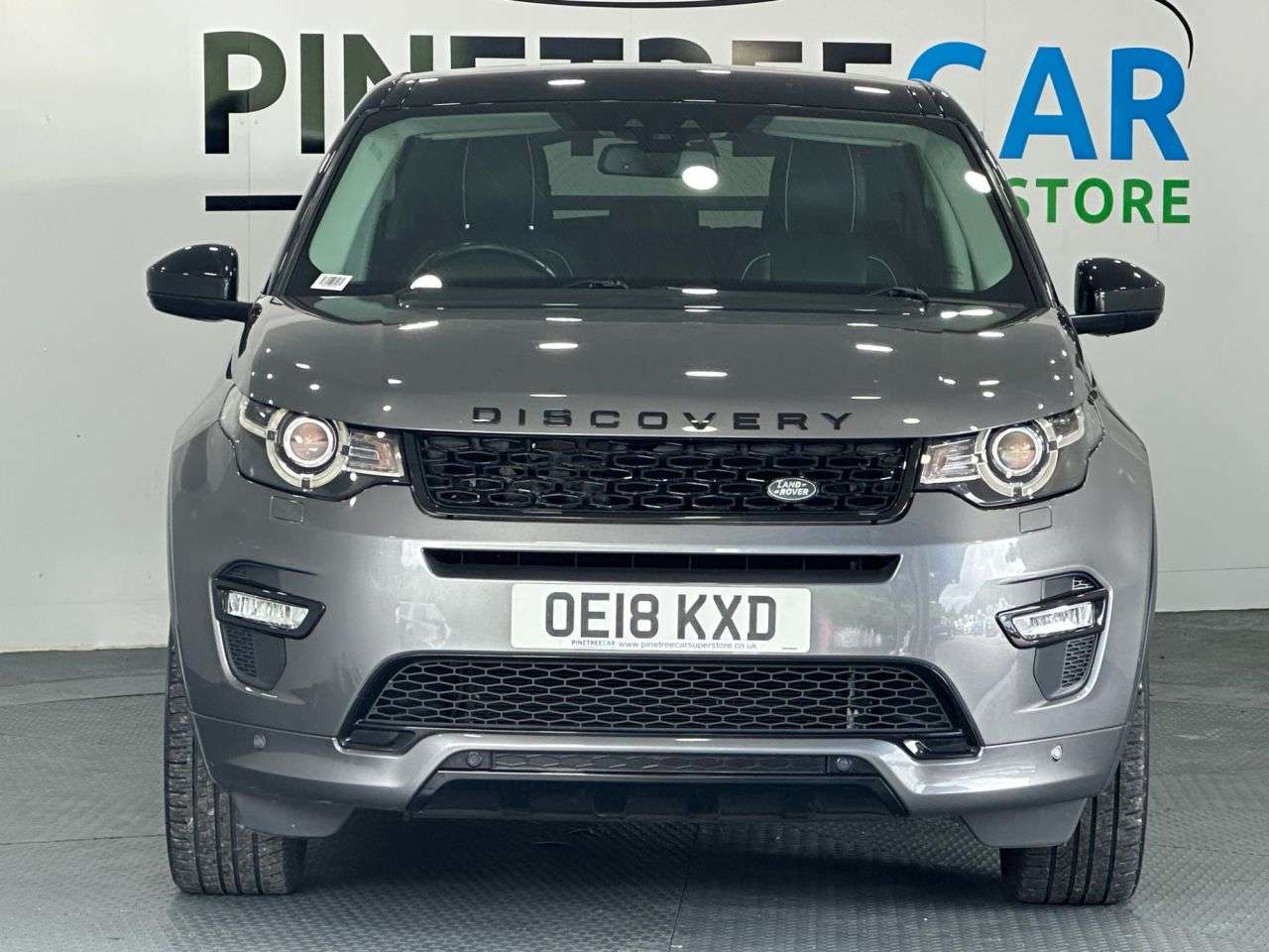 A 2018 LAND ROVER DISCOVERY SPORT 2.0 SD4 HSE Dynamic Lux SUV 5dr Diesel Auto 4WD Euro 6 (s/s) (240 ps) A 2018 LAND ROVER DISCOVERY SPORT 2.0 SD4 HSE Dynamic Lux SUV 5dr Diesel Auto 4WD Euro 6 (s/s) (240 ps)