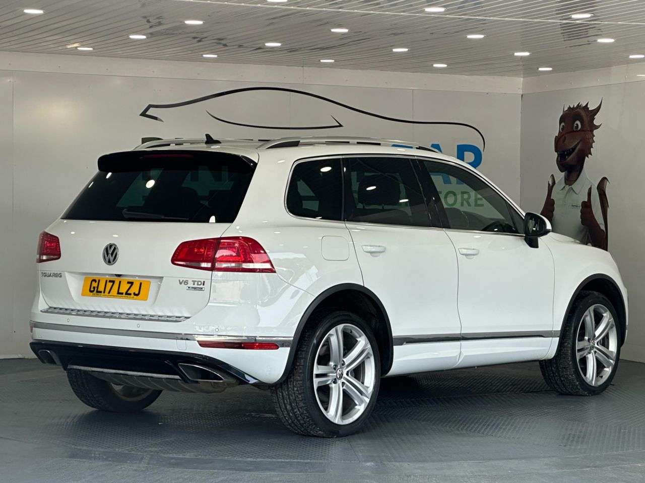 2017 VOLKSWAGEN TOUAREG 2017 VOLKSWAGEN TOUAREG
