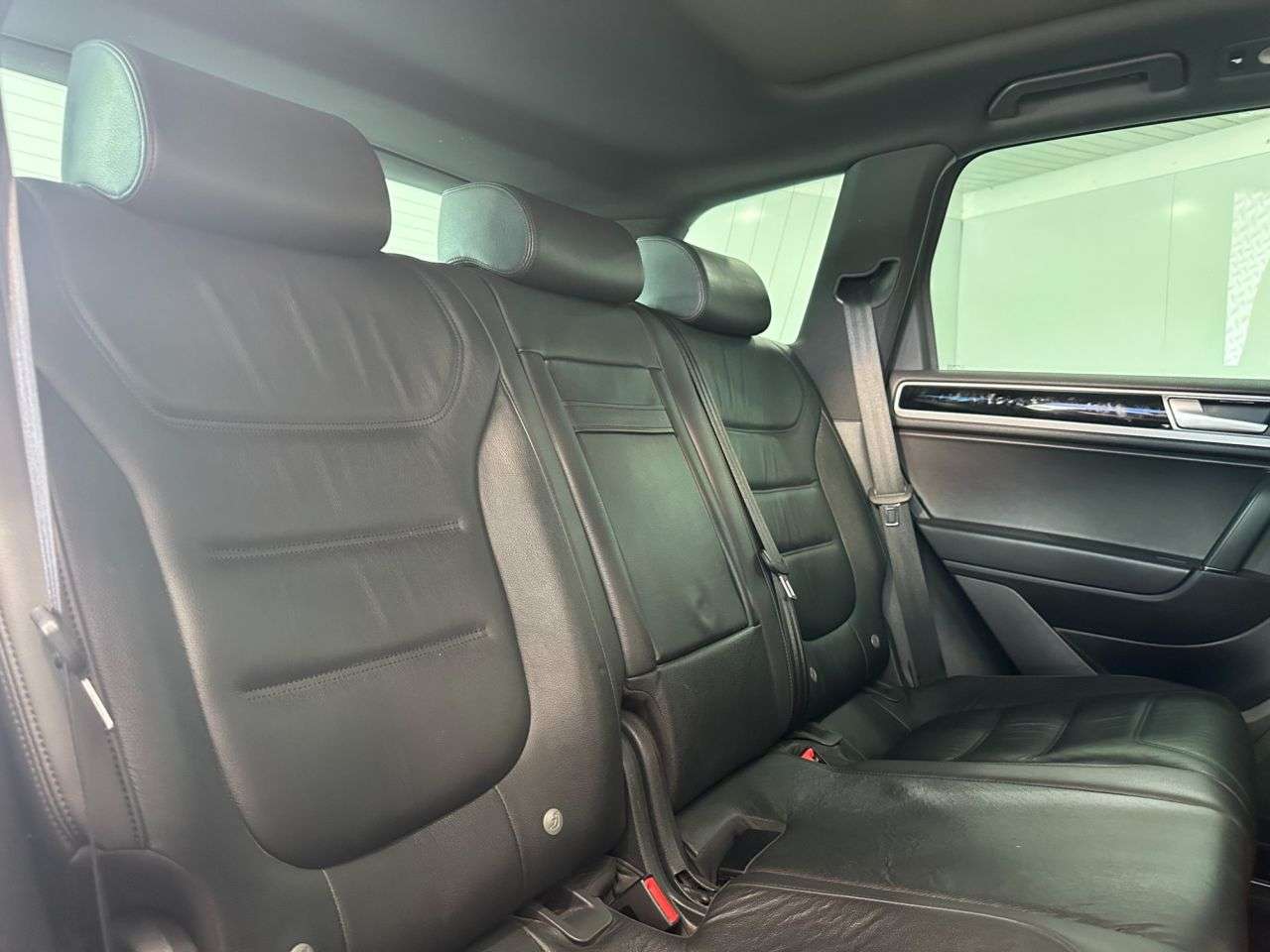 2017 VOLKSWAGEN TOUAREG 2017 VOLKSWAGEN TOUAREG