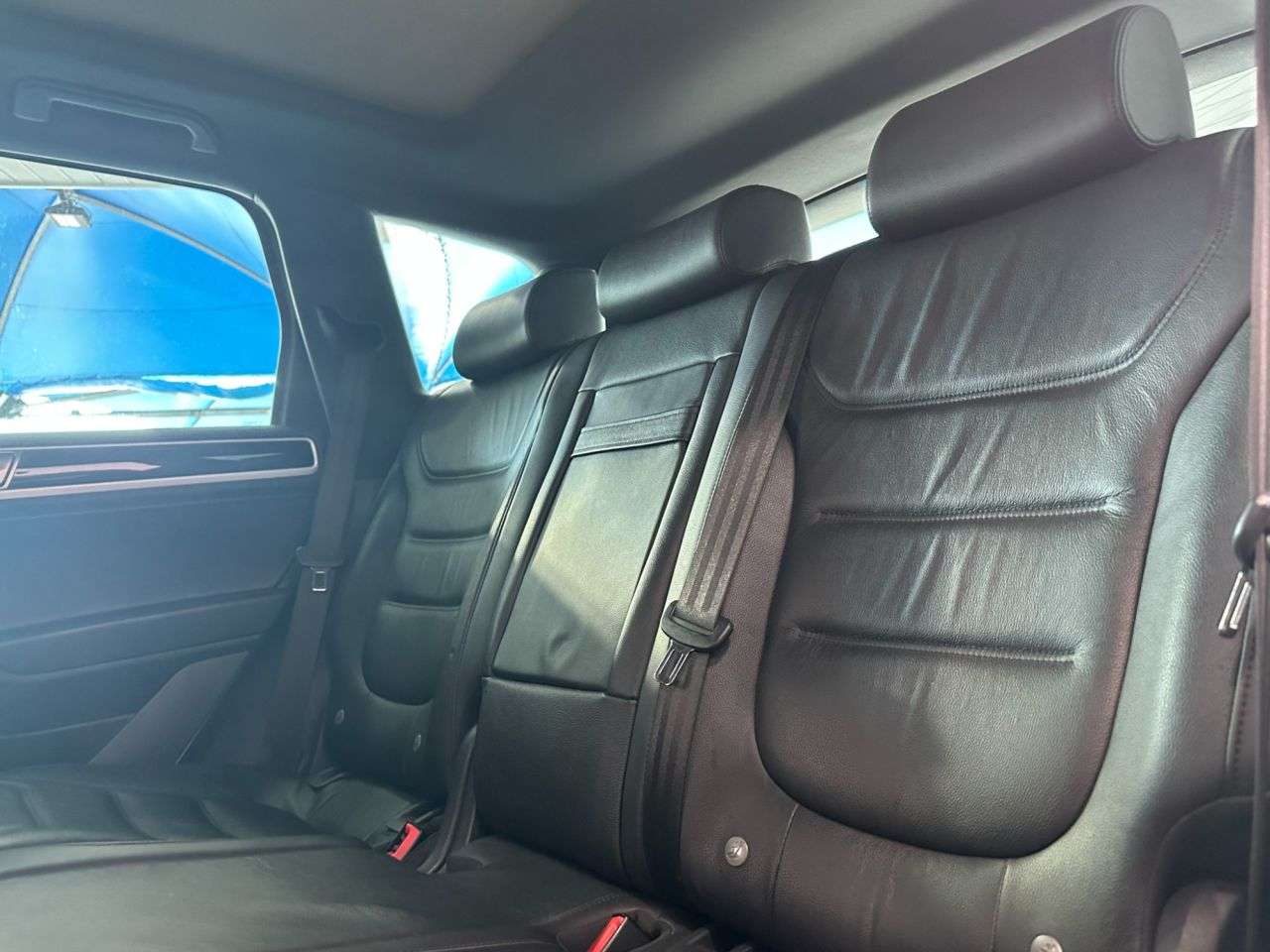 2017 VOLKSWAGEN TOUAREG 2017 VOLKSWAGEN TOUAREG