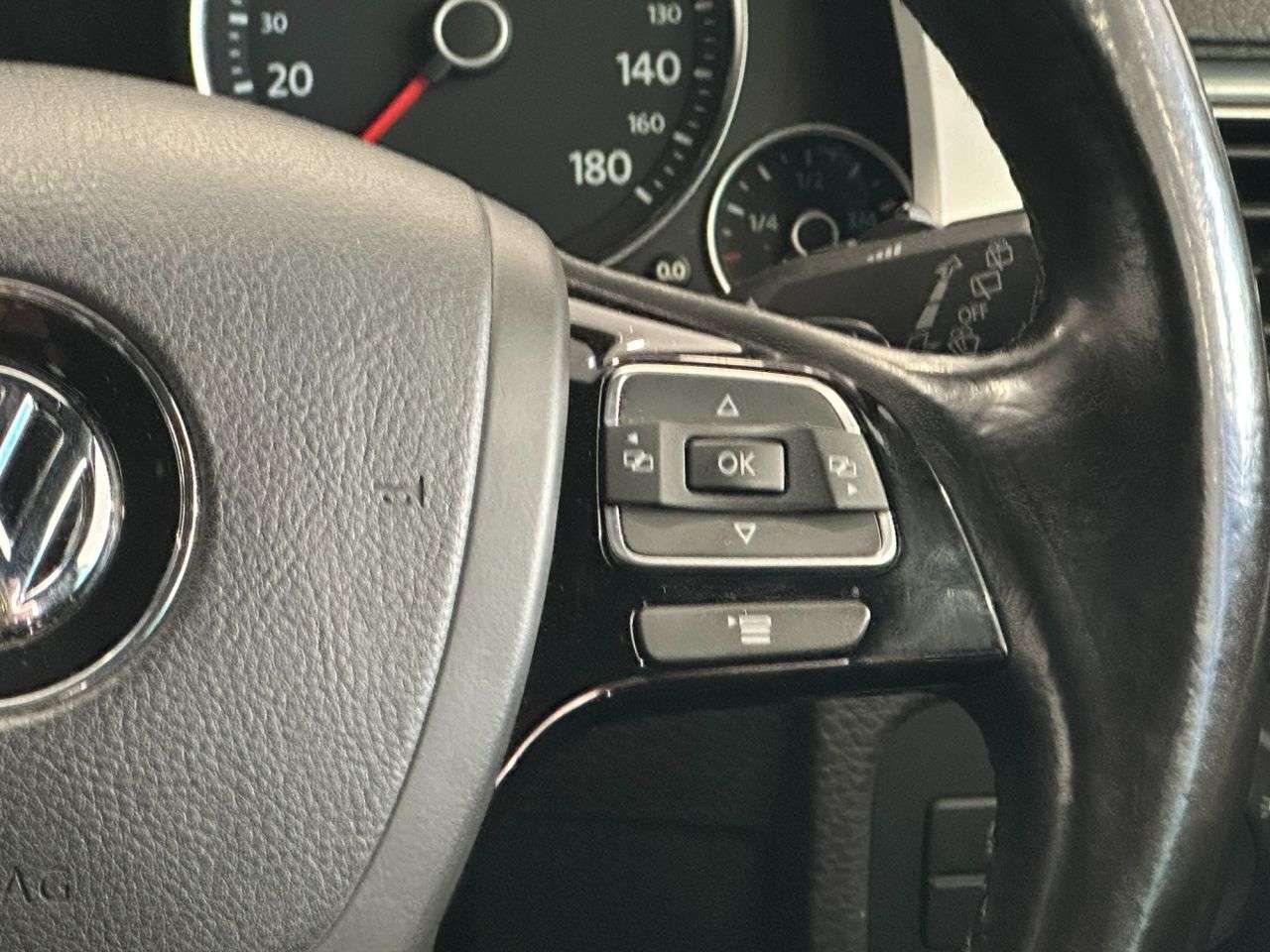 2017 VOLKSWAGEN TOUAREG 2017 VOLKSWAGEN TOUAREG
