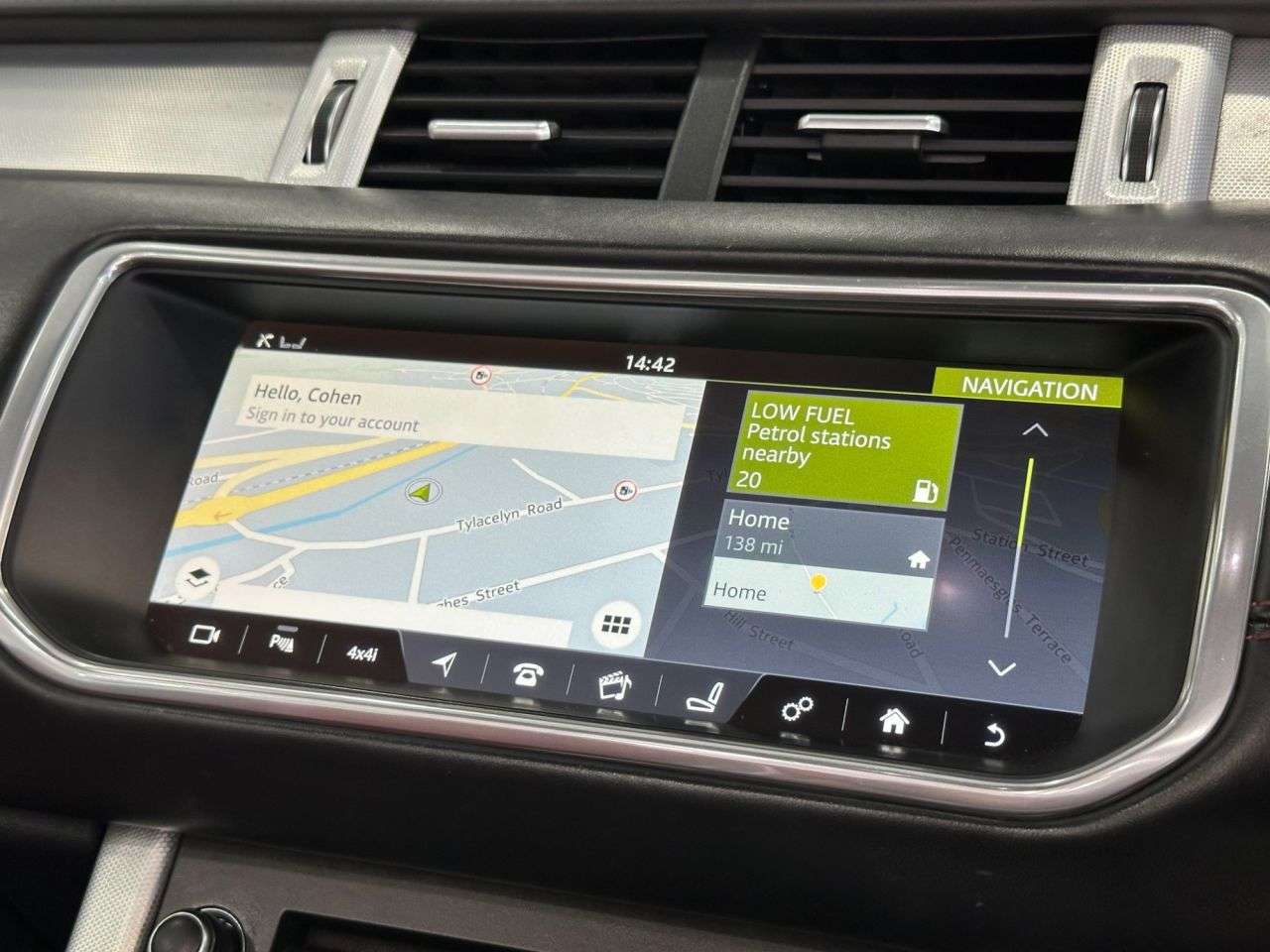 2017 LAND ROVER RANGE ROVER EVOQUE 2017 LAND ROVER RANGE ROVER EVOQUE
